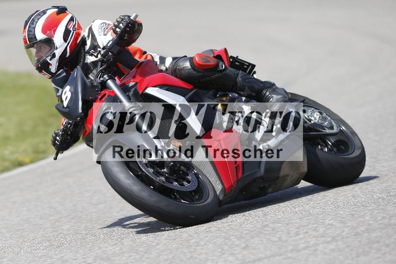 /27 12.06.2025 Ducati Schweiz Trackday Warmup  ADR/gelb-jeaune/8